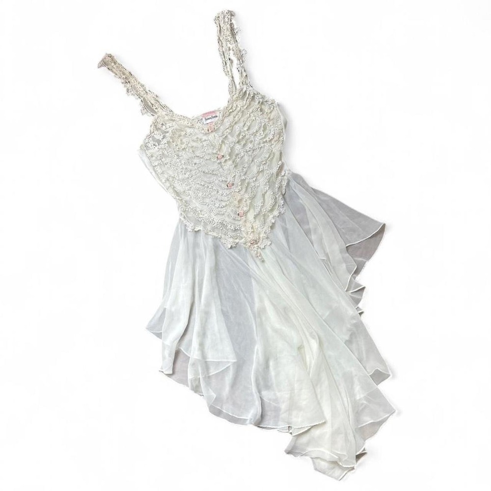 VTG FLORA NIKROOZ absolutely gorgeous ivory lace ruffle sheer asymmetrical dress